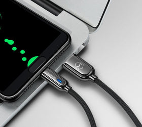 Mcdodo CA-6190 USB C till USB A kabel för synkning och snabb laddning, LED indikator, laddningen slutas automatisk när laddningen är klar, svart, 1m