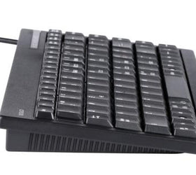 DELTACO USB minitangentbord, 89 tangenter, nordisk layout