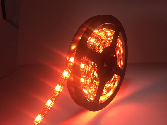 RGB LED-list 5m med fjärrkontroll, 150 SMD LEDs på 5m, 20 lägen LED Slinga