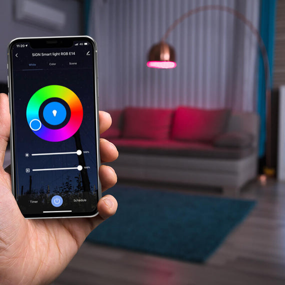 SiGN Smart Home Dimbar RGB LED-lampa C37 4.5W E14, WiFi lampa, smart lampa, energispar